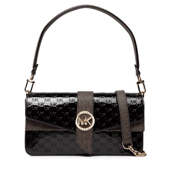 Use a couple times, excellent condition Mk purse. - Picture 2 of 9